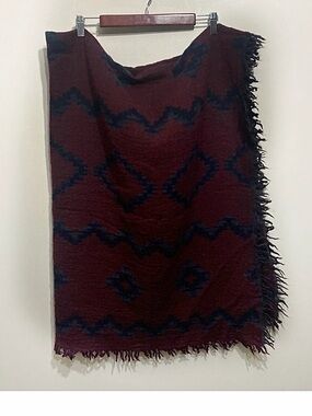 Wilfred Diamond Mosaic Blanket Scarf 100% Wool Fringe Maroon Burgundy